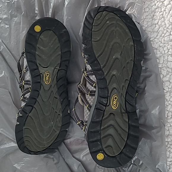 Women's Chaco Size 9 Water Shoes. Used. - Picture 5 of 6